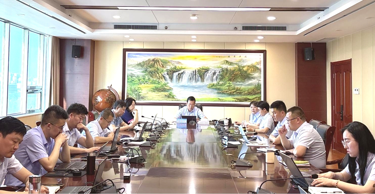 昱嘉置业召开经营管理工作会议