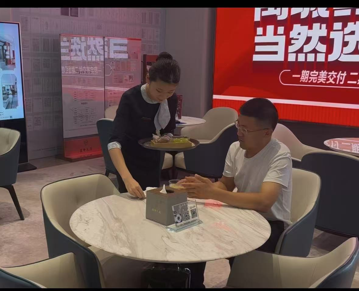 暖心服务：昱景兰庭案场背后的匠心与温度