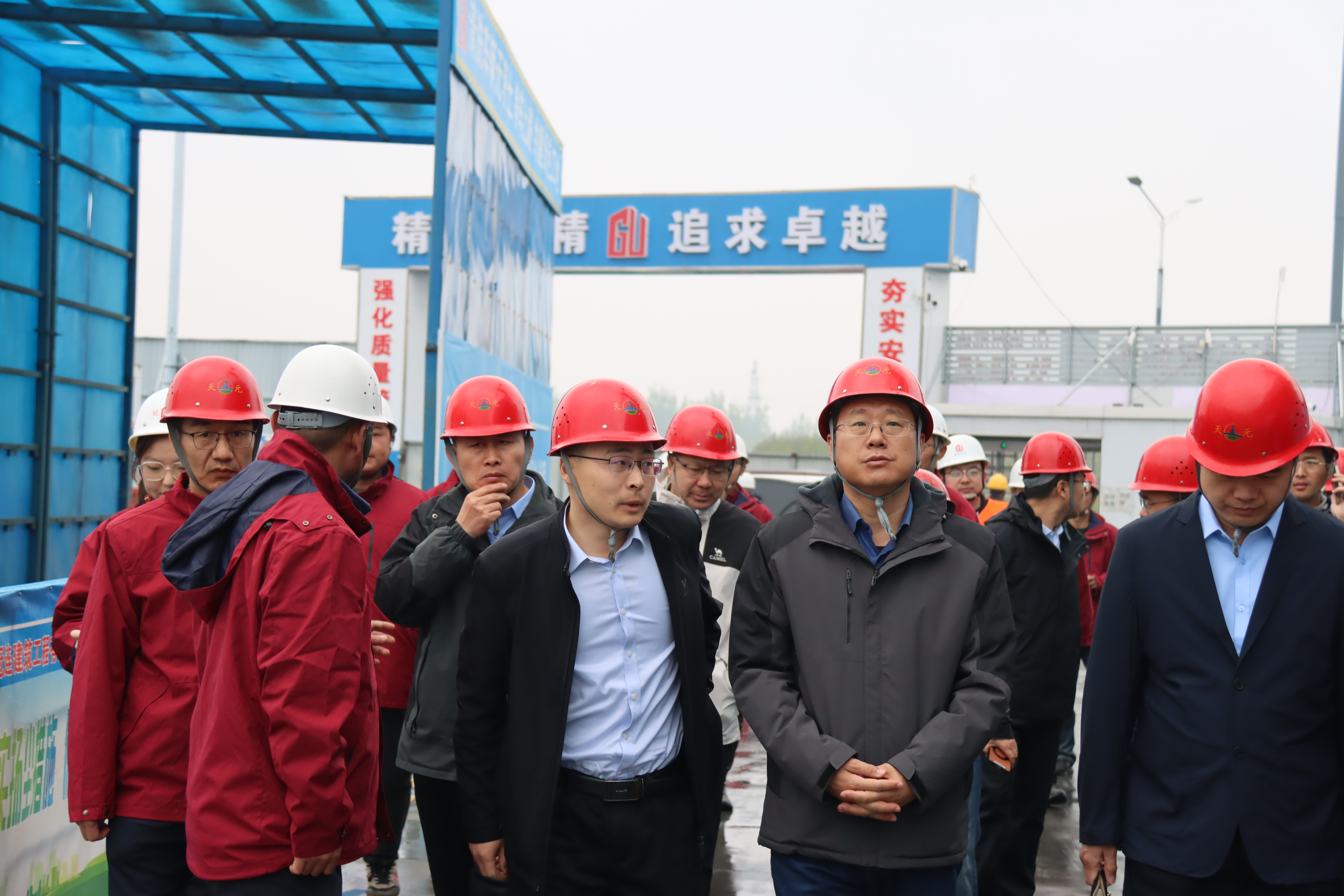 集团董事长杨海波赴禹城项目调研指导工作